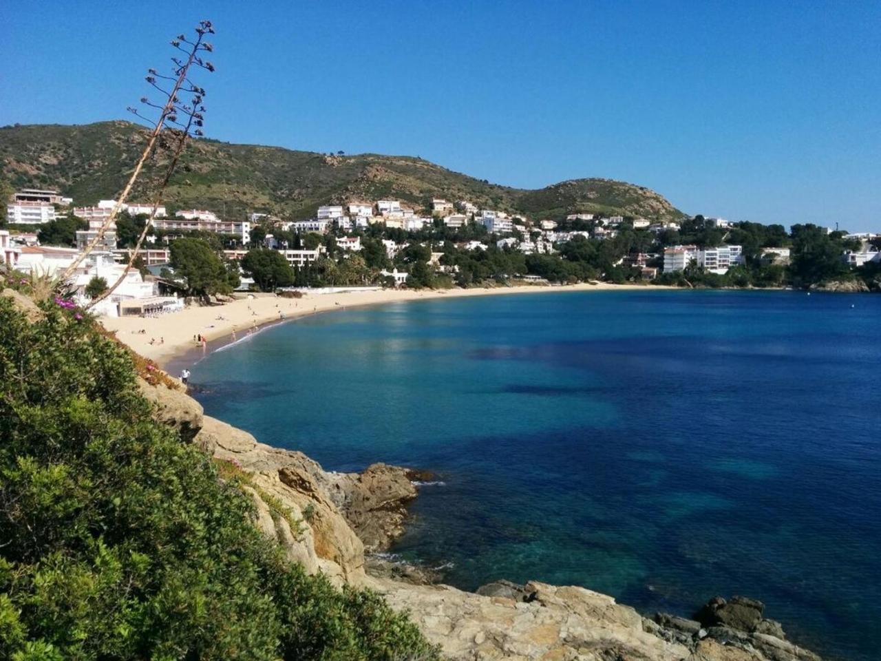 Breathtaking Costabrava Seaview Apartment 5M Beach - Casa Artevida Roses Extérieur photo