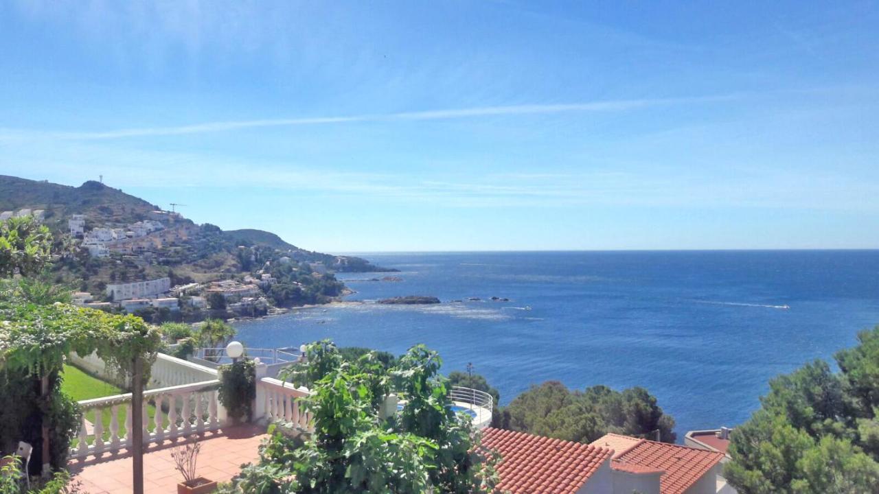 Breathtaking Costabrava Seaview Apartment 5M Beach - Casa Artevida Roses Extérieur photo